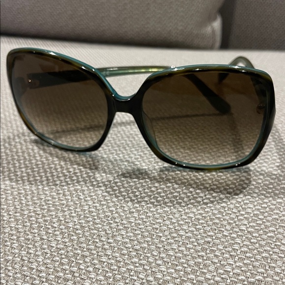 Kate Spade Sunglasses with Case main image 6